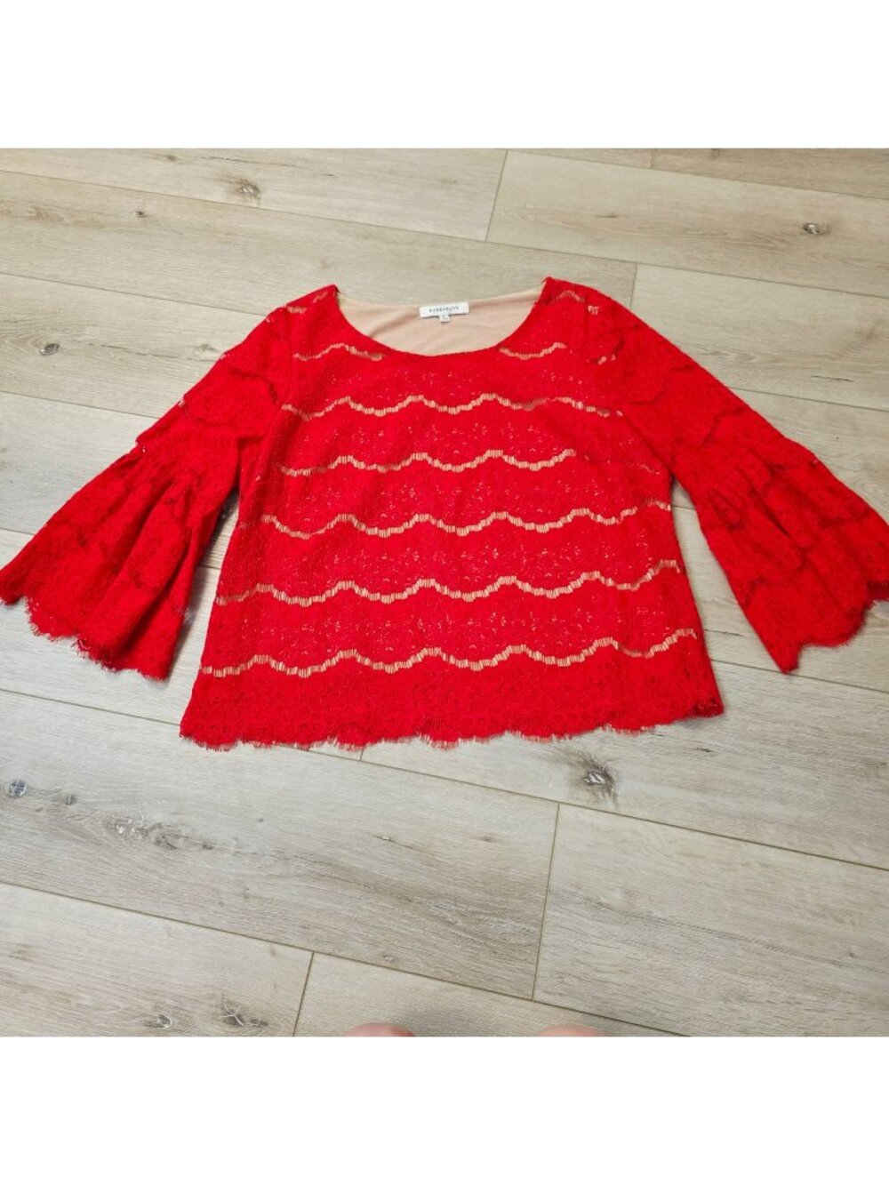 Romantic Whimsical Boho Red Coquette-Core Bell Sleeve Chic Lace Blouse Sz XL
